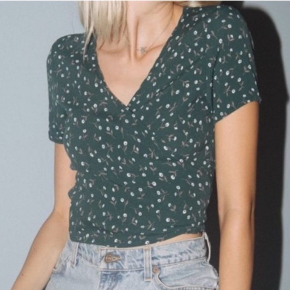 Brandy Melville green floral blouse
